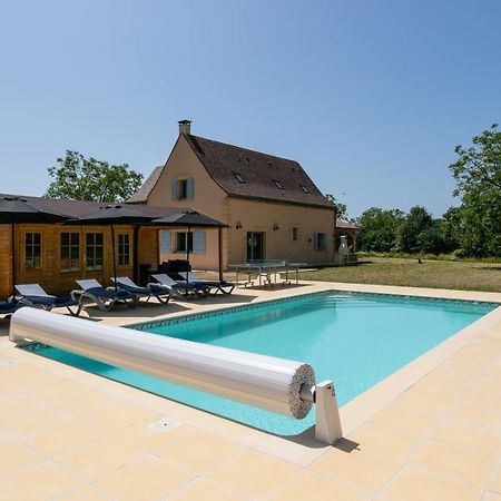 Luxury 3 Bed Home With Heated Swimming Pool Air Con And Boules Pitch Salignac-Eyvigues Exterior photo